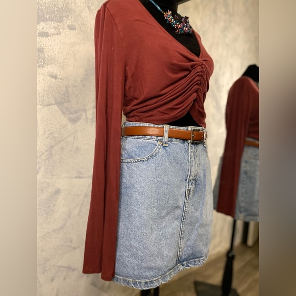 Burgandy Long Sleeve V-Neck Blouse size L - Picture 2 of 9